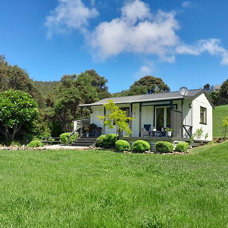 Kuaotunu'S Peebles Cottage Экстерьер фото