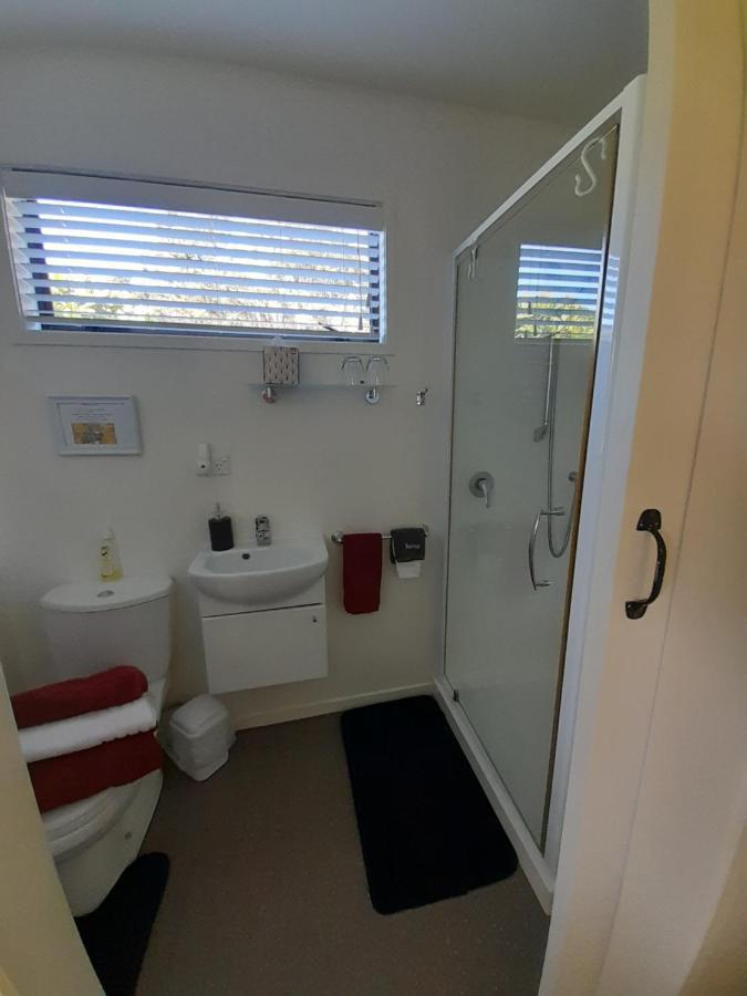 Kuaotunu'S Peebles Cottage Экстерьер фото