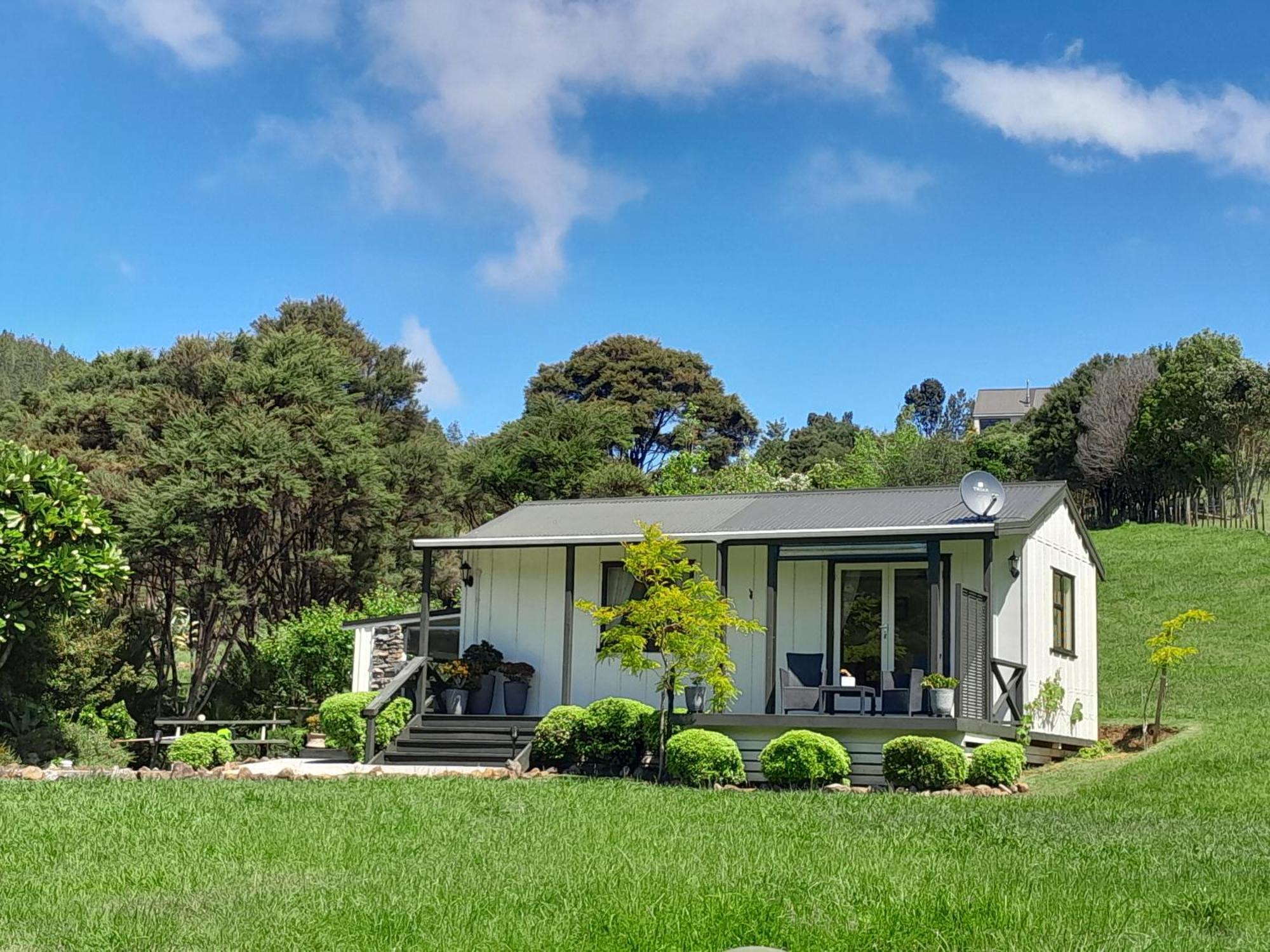 Kuaotunu'S Peebles Cottage Экстерьер фото
